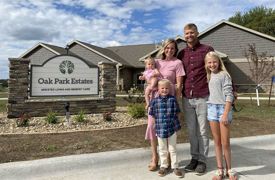 oak-park-estates-assisted-living-memory-care-cedar-falls-OUR-FAMILY